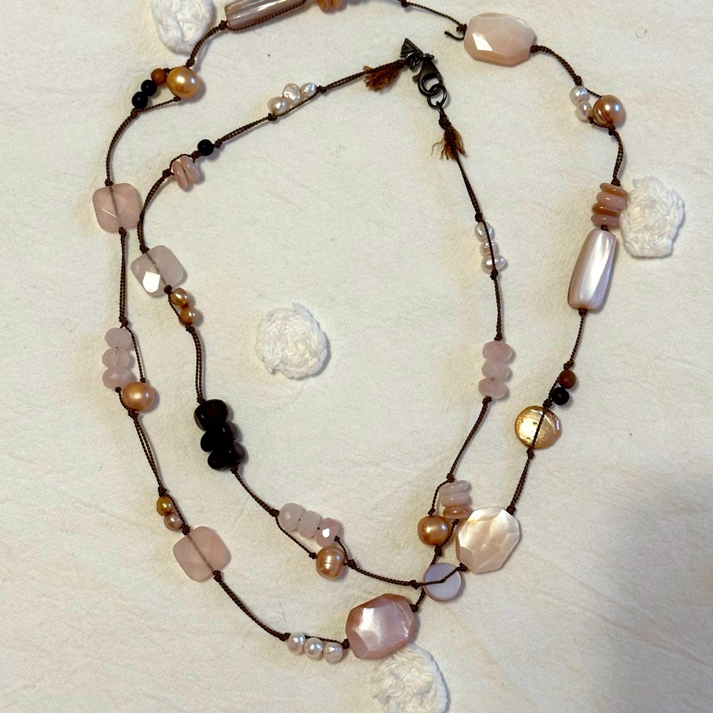 Silpada Pink Quartz Rose Stone Wood Necklace